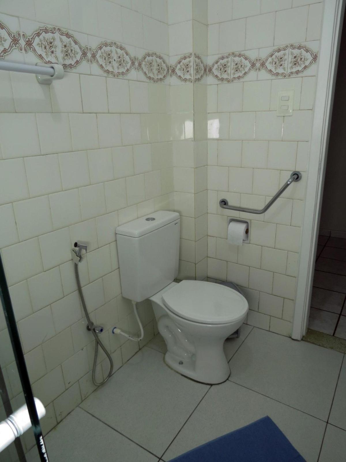 Casa Em Rua Tranquila A 200 Metros Do Agito Do Rio Vermelho E Da * Salvador