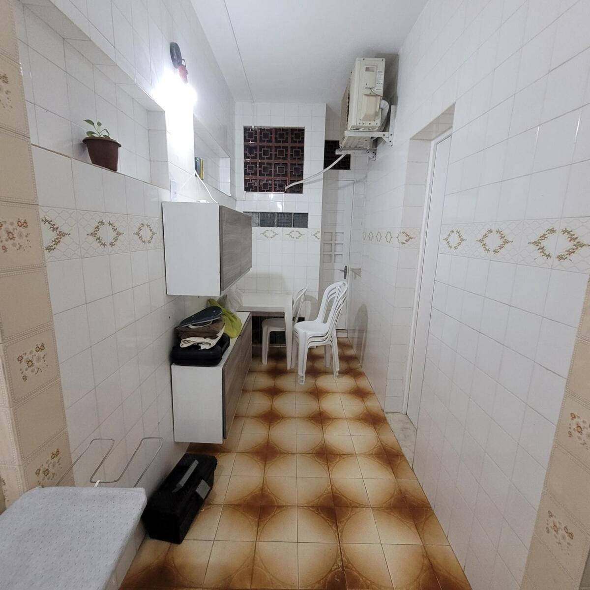 Casa Em Rua Tranquila A 200 Metros Do Agito Do Rio Vermelho E Da * Salvador